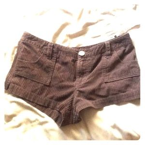 Brown corduroy shorts with wood button 15 - 31